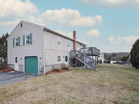 5th image of 95 Pinewood Dr