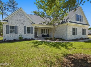 23 Stonegate Circle, Hampstead, NC 28443