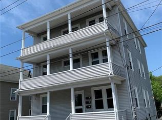 15 Roma St, Bristol, RI 02809