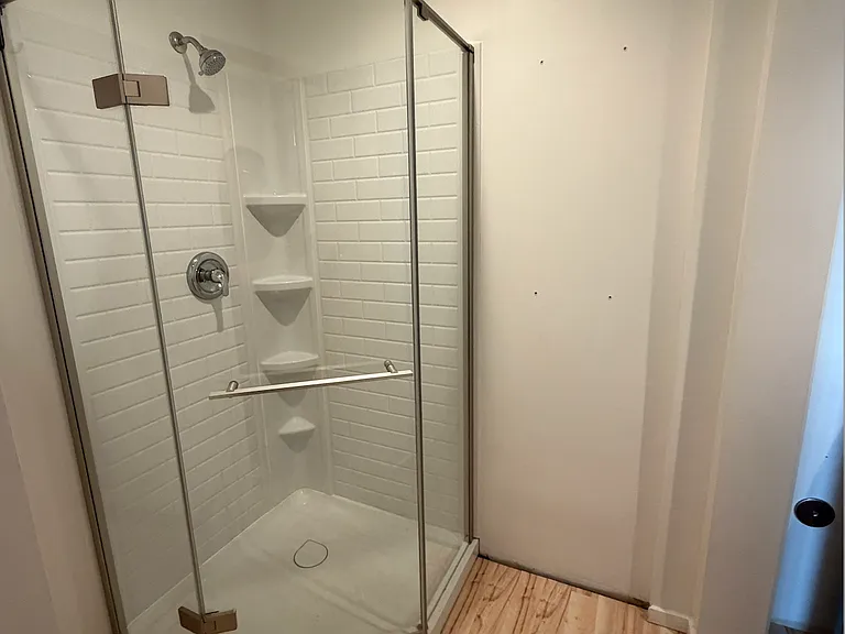 417 W 1st Ave #1A — Photo 6