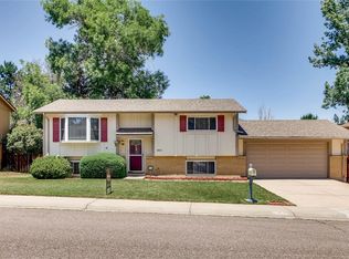 6923 W Hinsdale Dr, Littleton, CO 80128