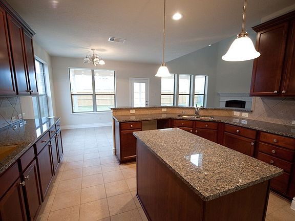 5th image of 13113 Centerbrook Ln