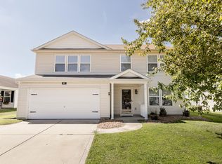 617 Fallen Timber Ln, Mascoutah, IL 62258