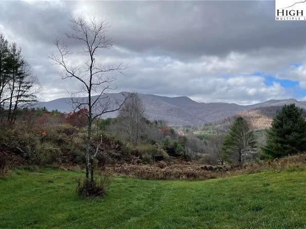 650 Mullin Hill Road, Spruce Pine, NC 28777