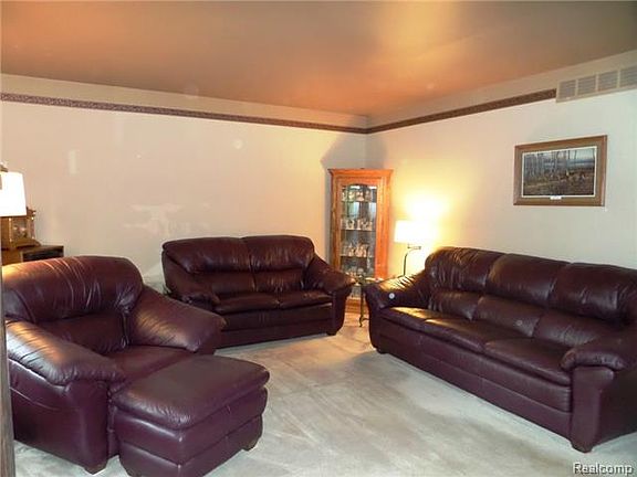 2nd image of 9201 Funston Blvd