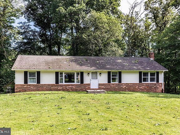 4th image of 600 Vanessa Ct