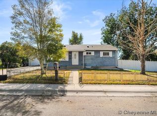 805 Cahill Dr, Cheyenne, WY 82001