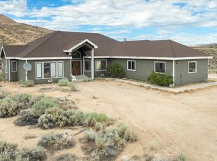 230 Descanso Ln, Sparks, NV 89441