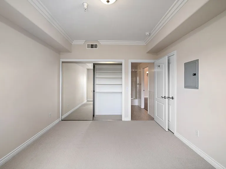 3328 Oakhurst Ave — Photo 6