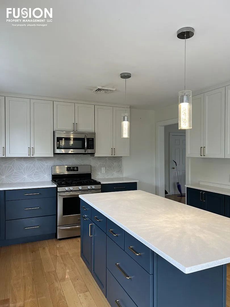 Beautiful Mountain Crest Home for Rent in Williston, Vermont — Photo 4