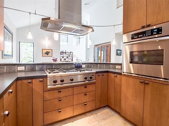 5th image of 5 Pine Creek Ln