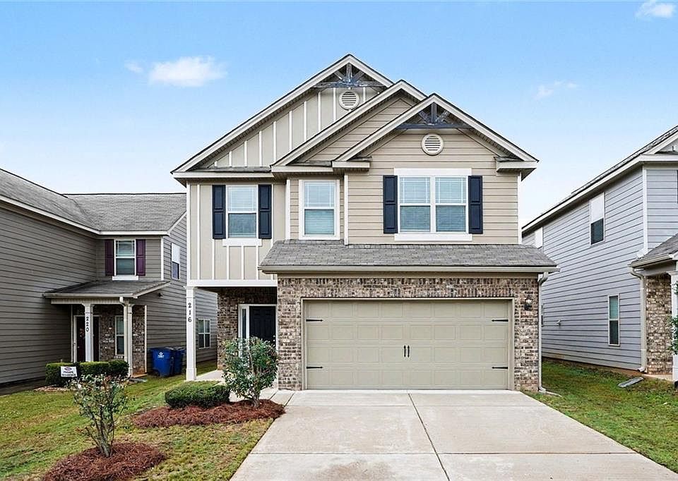 1st image of 216 Leland Ln