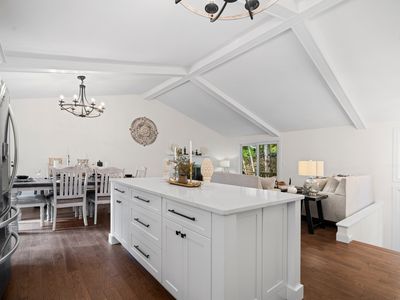 8 Crane Place, Simsbury, CT, 06070