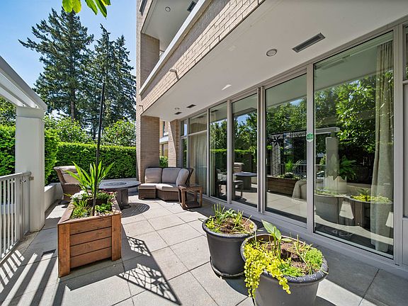 2nd image of 1501 Vidal St #103