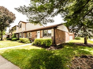 488 Washington Sq, Wood Dale, IL 60191