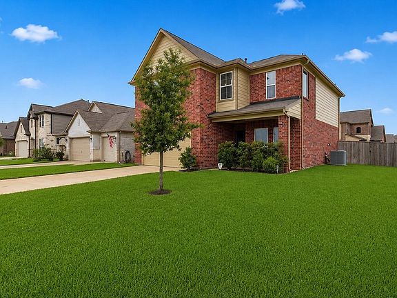 2nd image of 128 Shining Point Dr