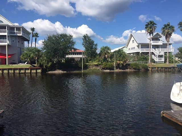 1st image of 17 Royster Dr