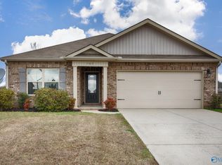 107 Natalie Jane Dr, Hazel Green, AL 35750