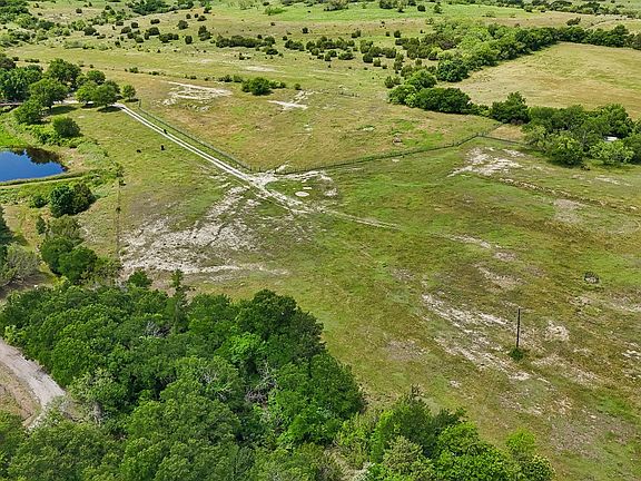 5th image of 171 Treetop Dr