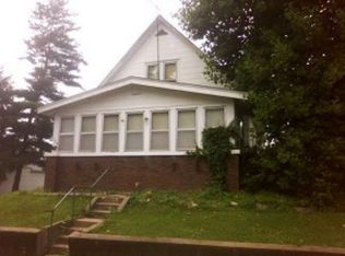 715 N Garfield Ave, Burlington, IA 52601