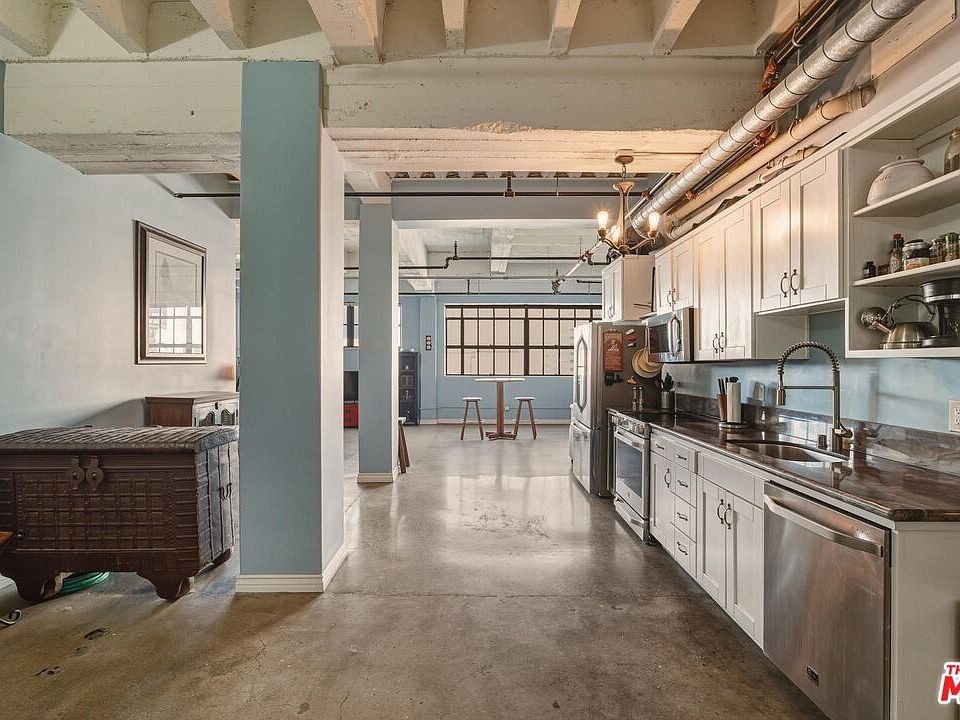 1st image of 312 W 5th St APT 1101