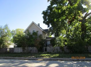 326 Stanley St, Rockford, IL 61102