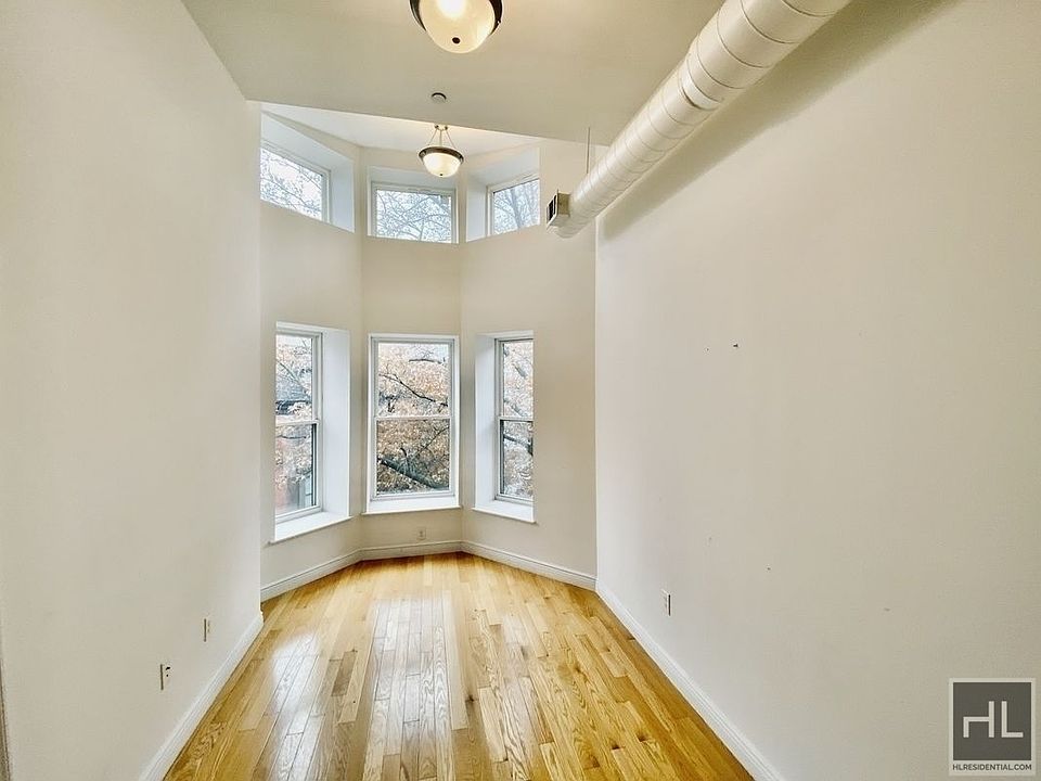 1st image of 91 Macon St #4
