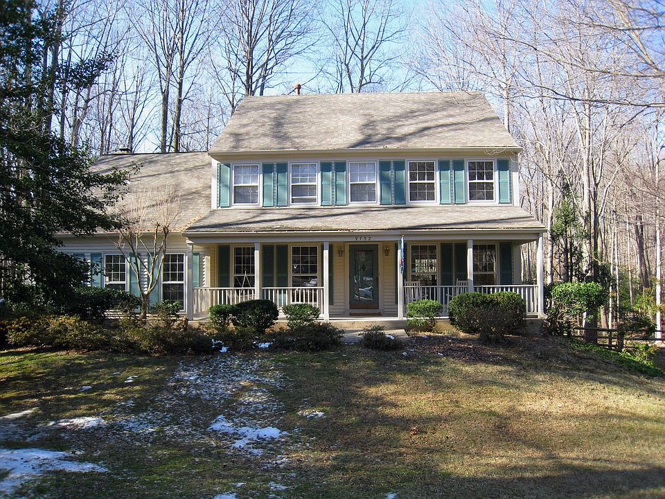 Beautiful South Run home, updated and in move-in condition!