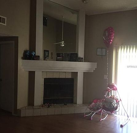 4th image of 9507 Woodborough Ct