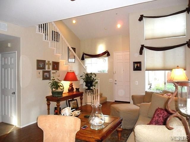 1st image of 312 W Shoshone St