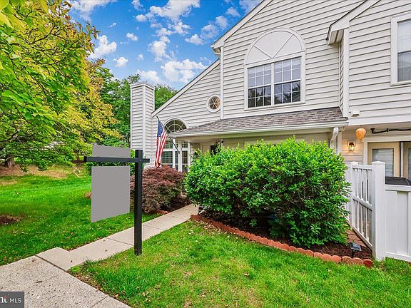 3rd image of 13716 Creola Ct #198