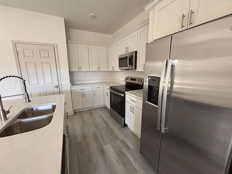 7908 N Galena Ave — Photo 11
