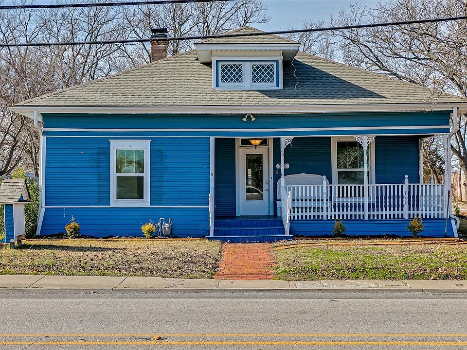 1st image of 509 N Ballard Ave