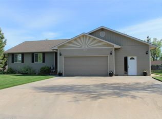 1415 W 16th Ave, Hutchinson, KS 67501