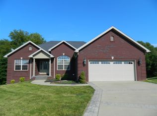 314 Castleton Ct, Vine Grove, KY 40175