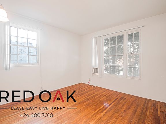 3rd image of 4322 Willow Brook Ave #4322