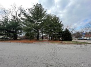 4015 Wright Ave, Saint Ann, MO