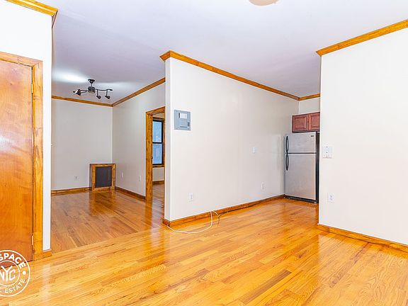 2nd image of 81 Crooke Ave #177