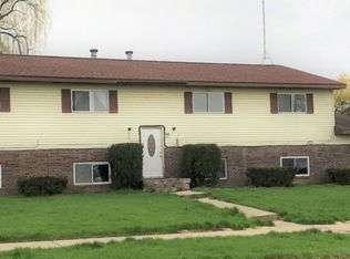 610 Clark St APT 4, Big Rapids, MI 49307