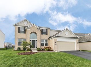 3525 Brighton Ln, Carpentersville, IL 60110