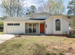 121 Diamond Dr, Athens, GA 30605