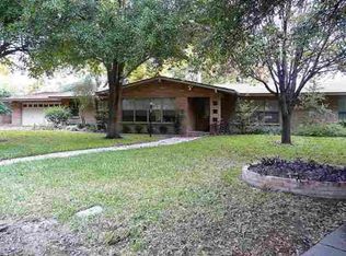 39 Meadow Ln, Del Rio, TX 78840