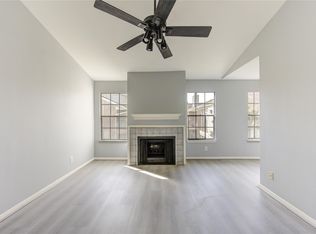 14600 Fonmeadow Dr APT 800, Houston, TX 77035