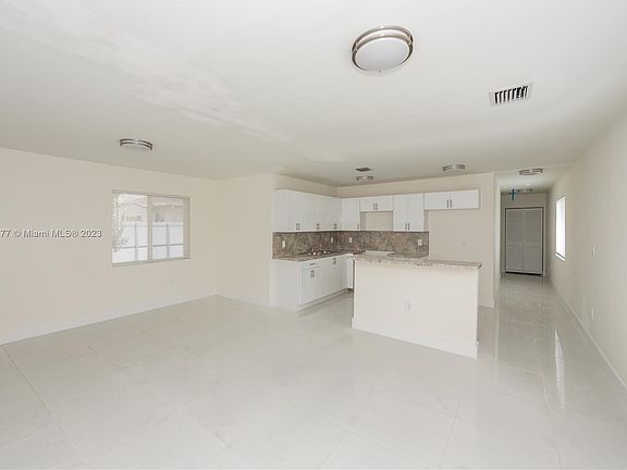 5th image of 7508 NW 21st Ct