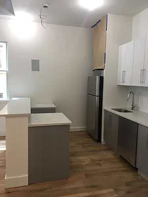 Rented by HCO NY | media 28