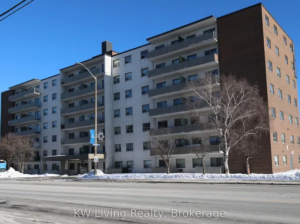 480 Lakeshore Rd E #309, Mississauga, ON L5G 1J2