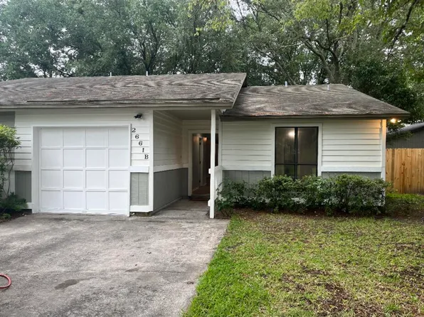 2661 CARMEL Court #B, Orange Park, FL 32065
