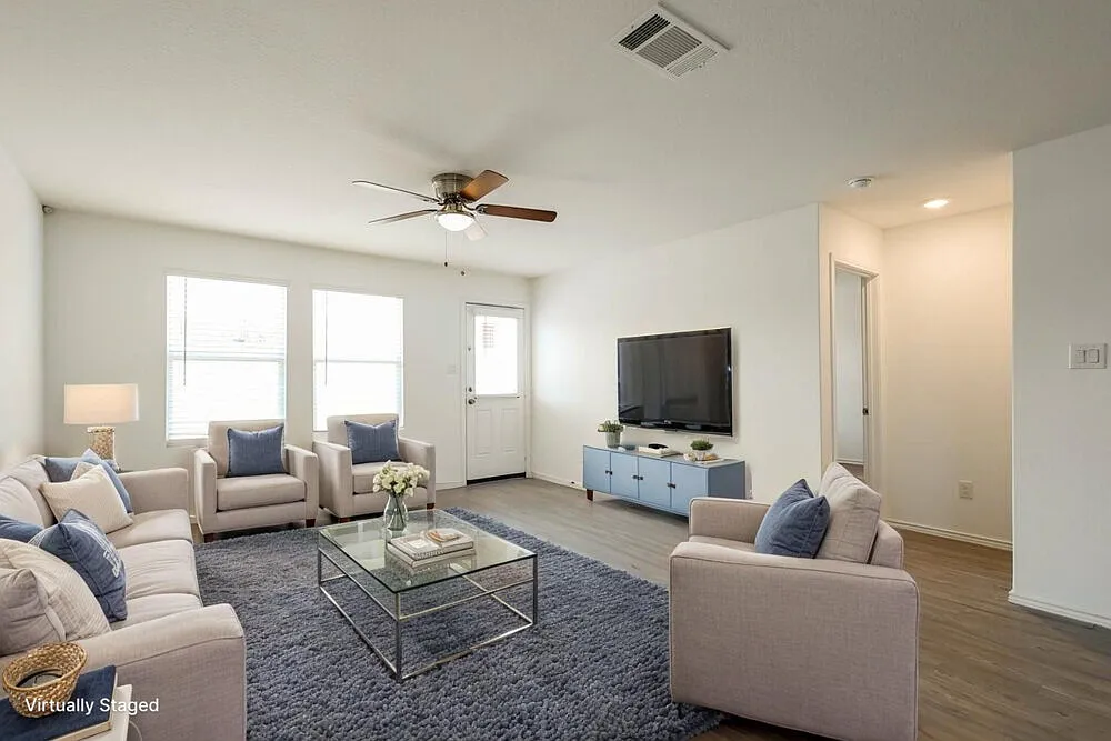 4 bed, 2.0 bath, 1627 sqft, $1,730 — Photo 3