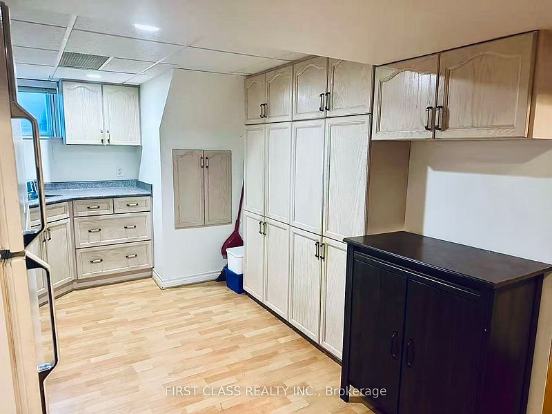 Aurora House for rent - 2 Bedrooms — photo 2