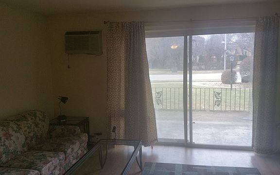 4th image of 5701 W 129th St #1D